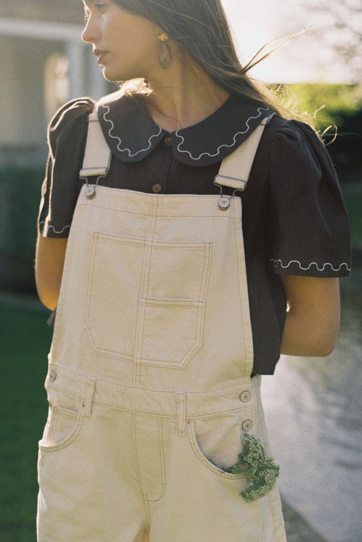 Frances Linen Cropped Blouse with Embroidered Trims - Chocolate