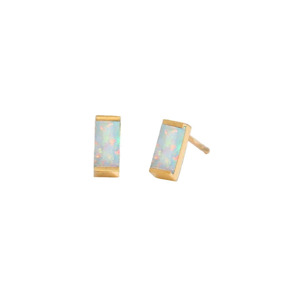 Savaé Design Rectangle Birthstone Earrings