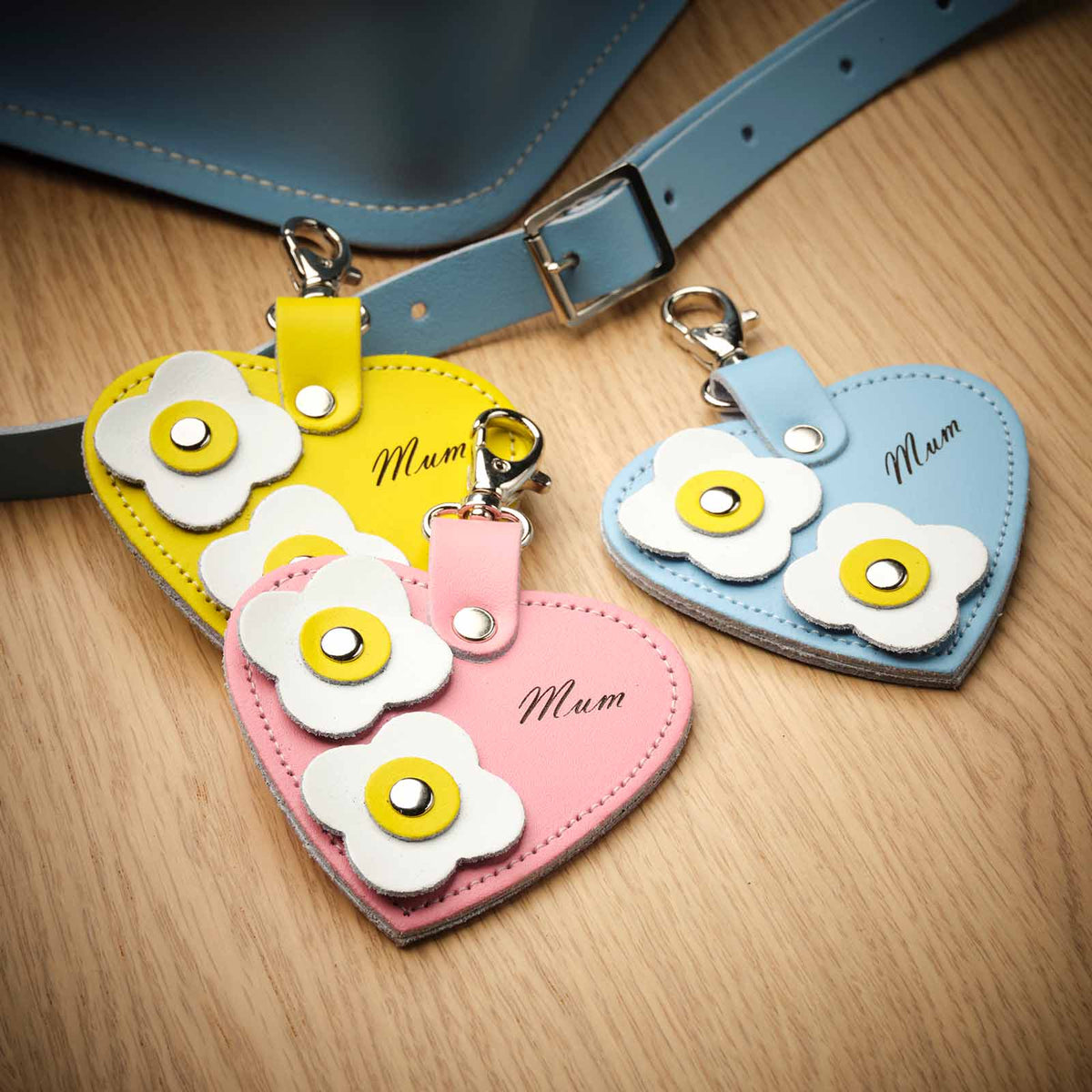 Leather Love Heart Bag Charm ‘Mum’ – Pastel Pink - Bascora