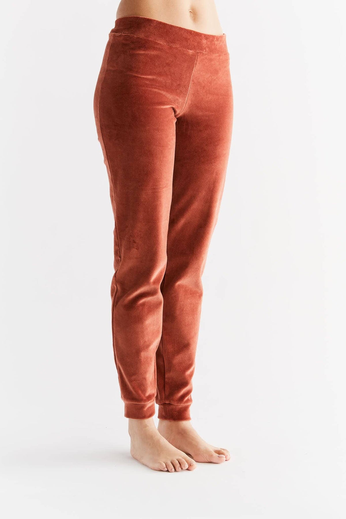 Earth Wardrobe Organic Cotton Soft Fleece Cuffed Sweatpants: Womens