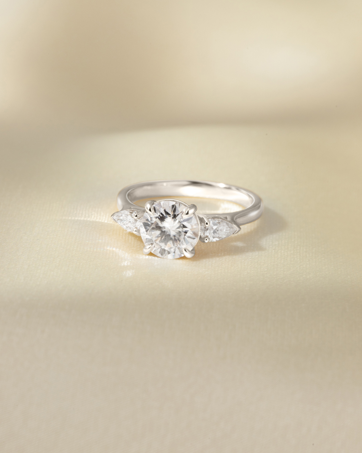 Vianne Jewellery 2ct Round Moissanite Three Stone Engagement Ring in Sterling Silver