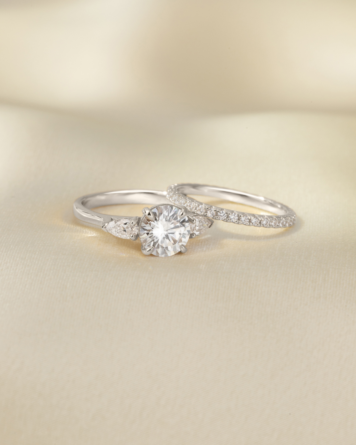 Vianne Jewellery 2ct Round Moissanite Three Stone Engagement Ring in Sterling Silver