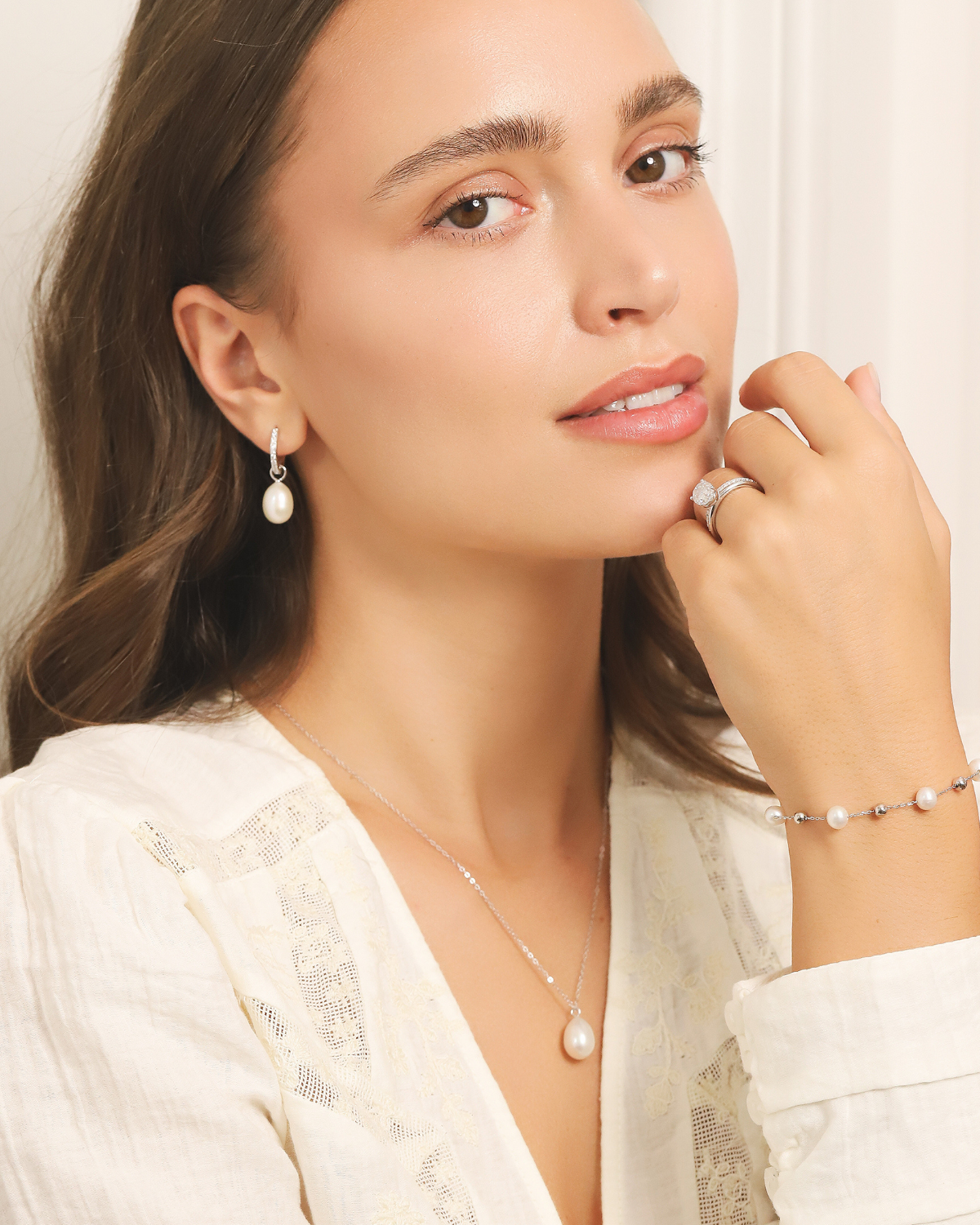 Vianne Jewellery Pearl and Moissanite Bridal Jewellery Set in Sterling Silver