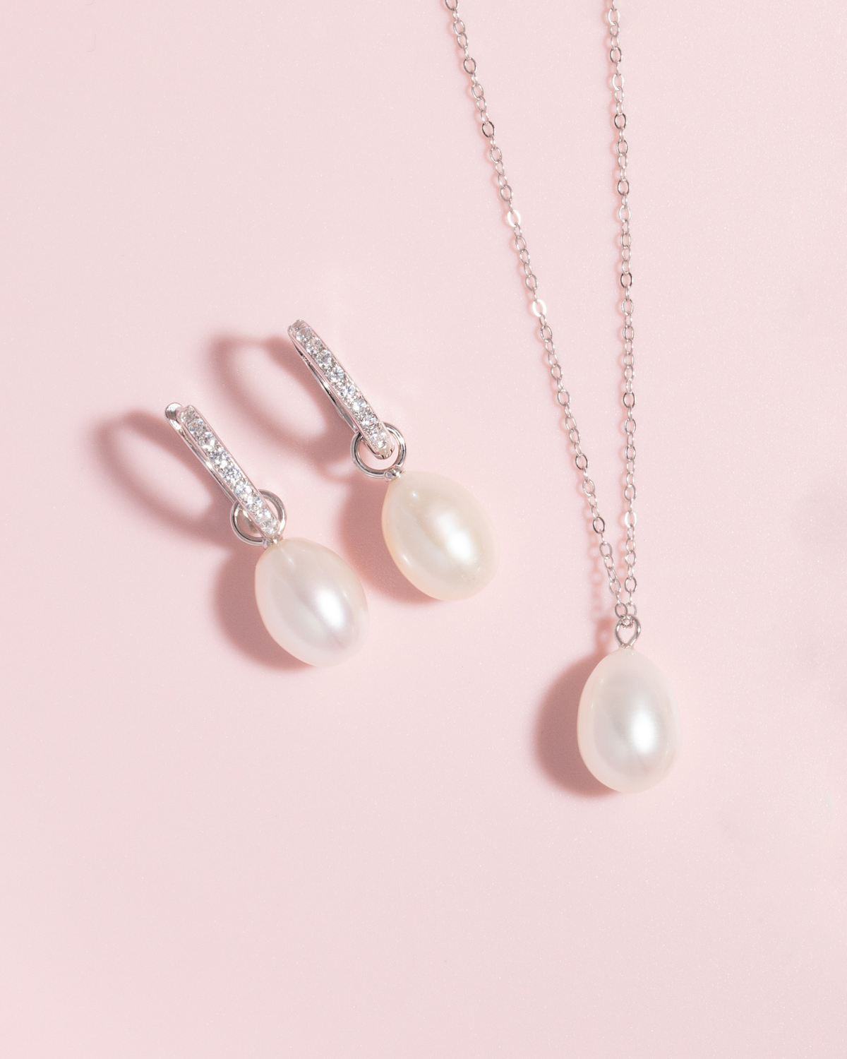 Vianne Jewellery Pearl and Moissanite Bridal Jewellery Set in Sterling Silver