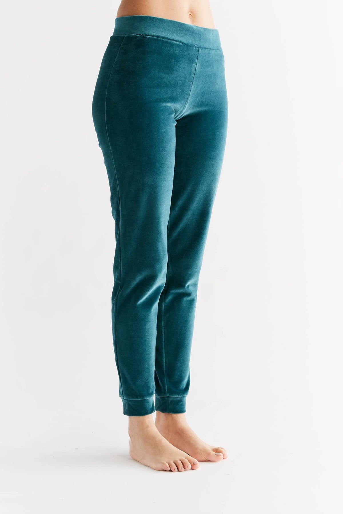 Earth Wardrobe Organic Cotton Soft Fleece Cuffed Sweatpants: Womens