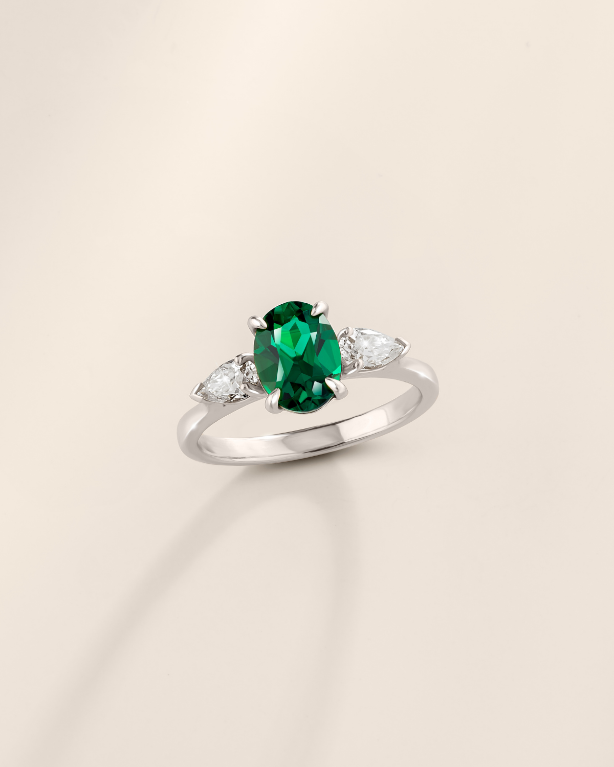 Vianne Jewellery Emerald Oval Cut Three Stone Engagement Ring in Sterling Silver