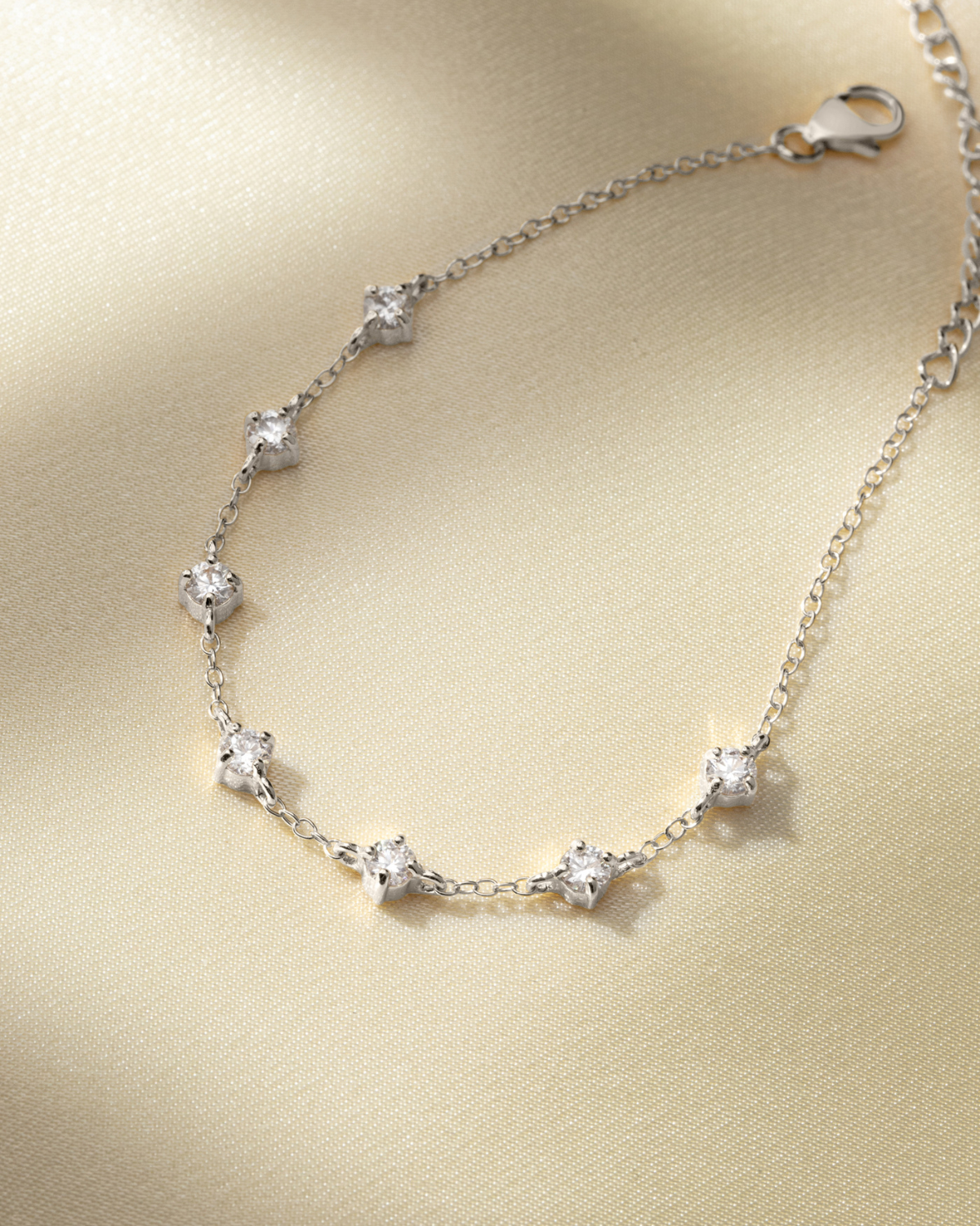 Vianne Jewellery Pearl and Moissanite Bridal Jewellery Set in Sterling Silver