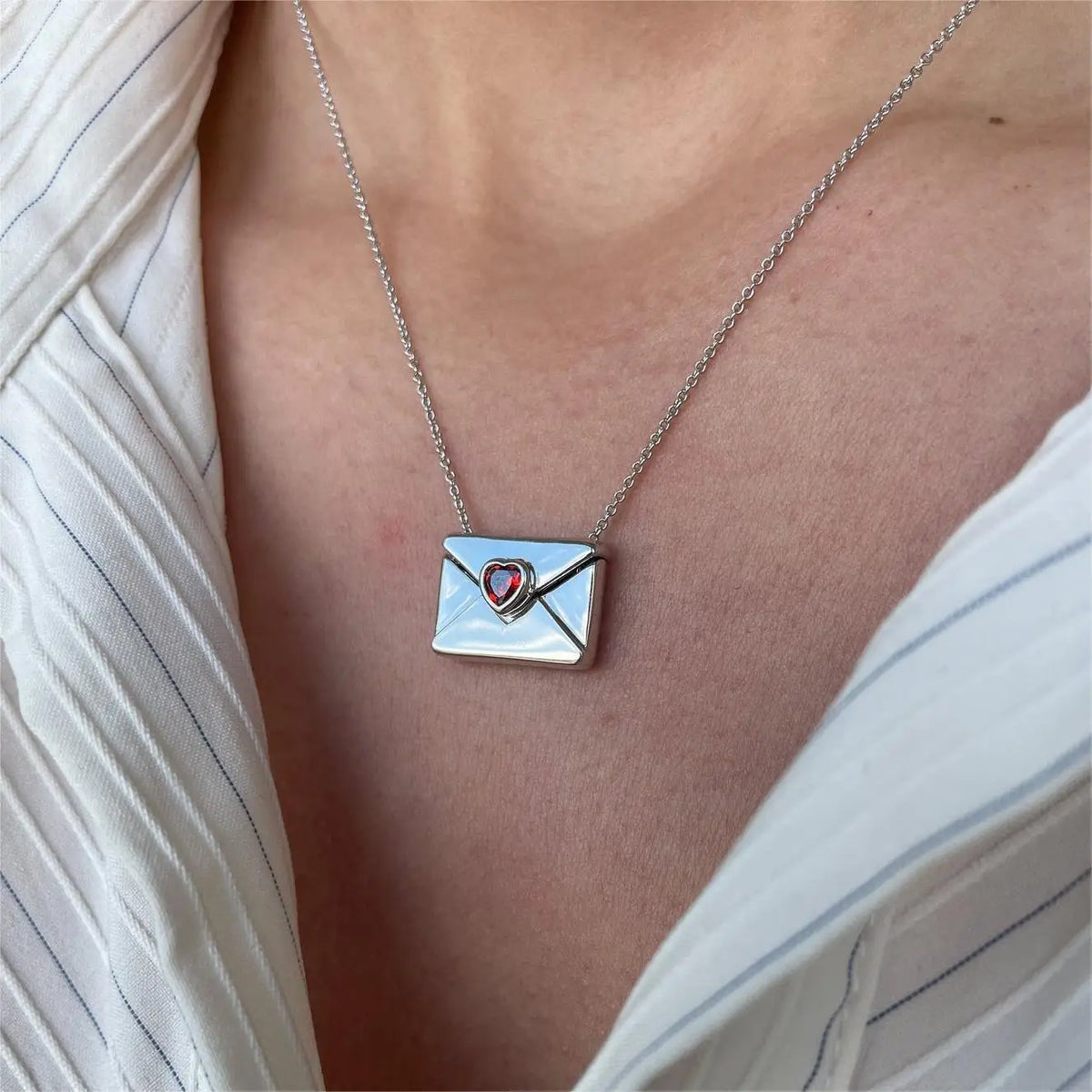 Savaé Design Envelope Heart Pendant Necklace