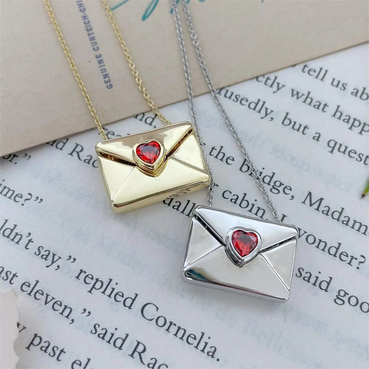 Savaé Design Envelope Heart Pendant Necklace