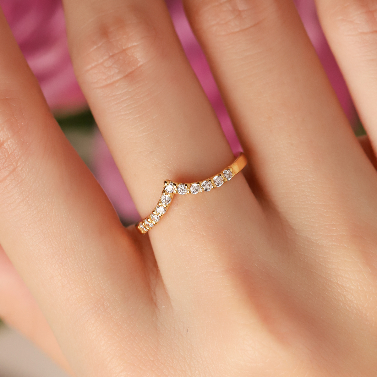 Vianne Jewellery Wishbone Curved Eternity Ring in 18k Gold Vermeil