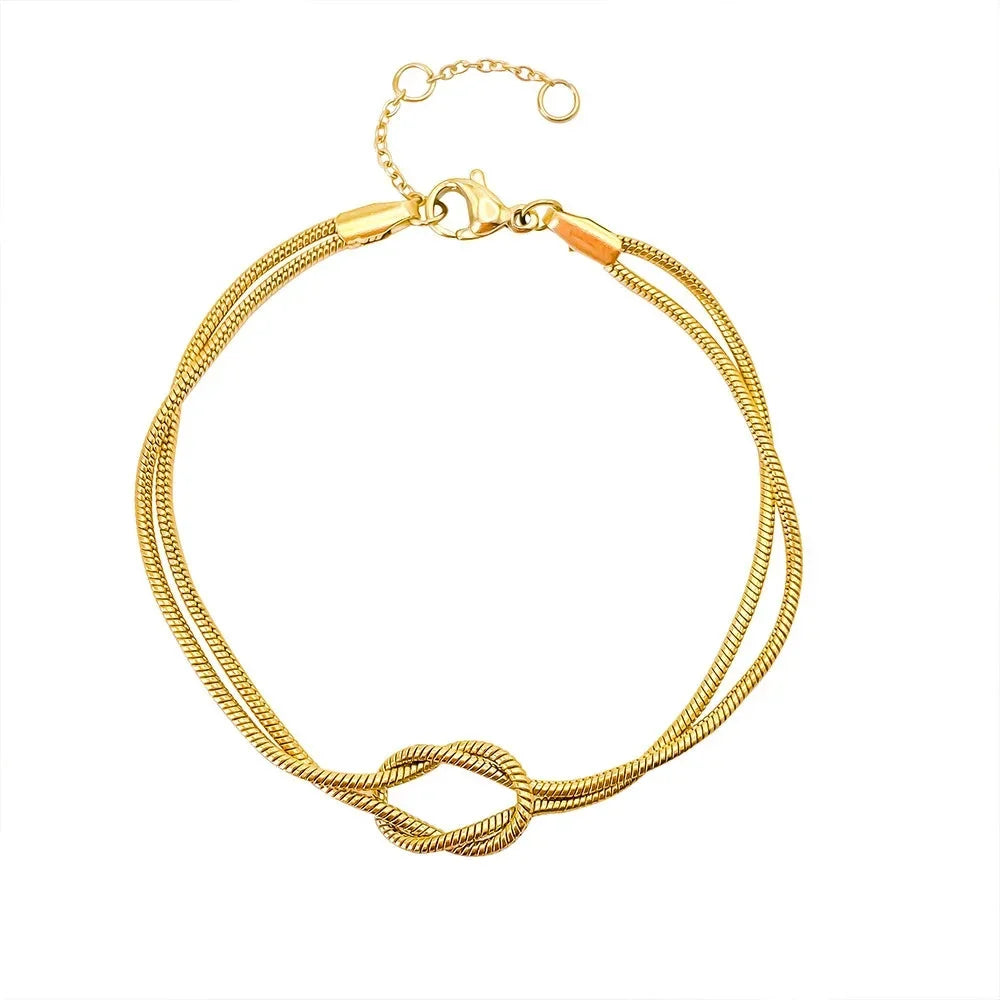 Savaé Design Snake Chain Knot Bracelet