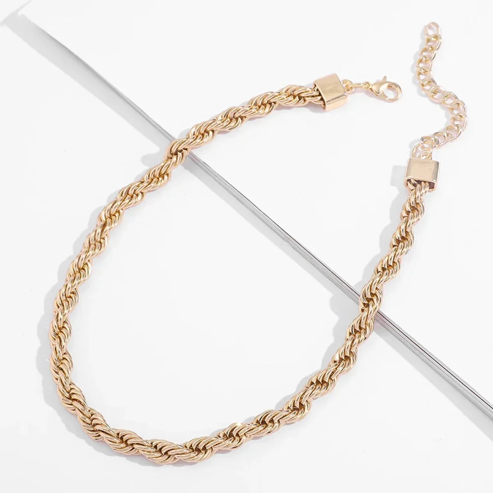Savaé Design 18K Gold Spiral Twist Rope Chain Necklace