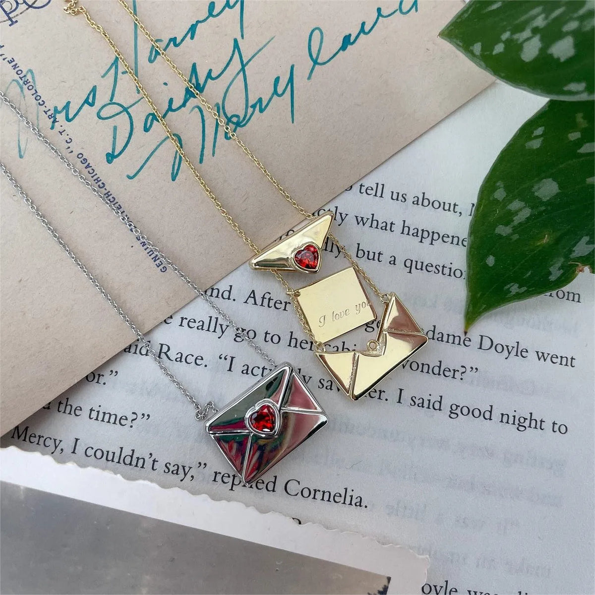 Savaé Design Envelope Heart Pendant Necklace
