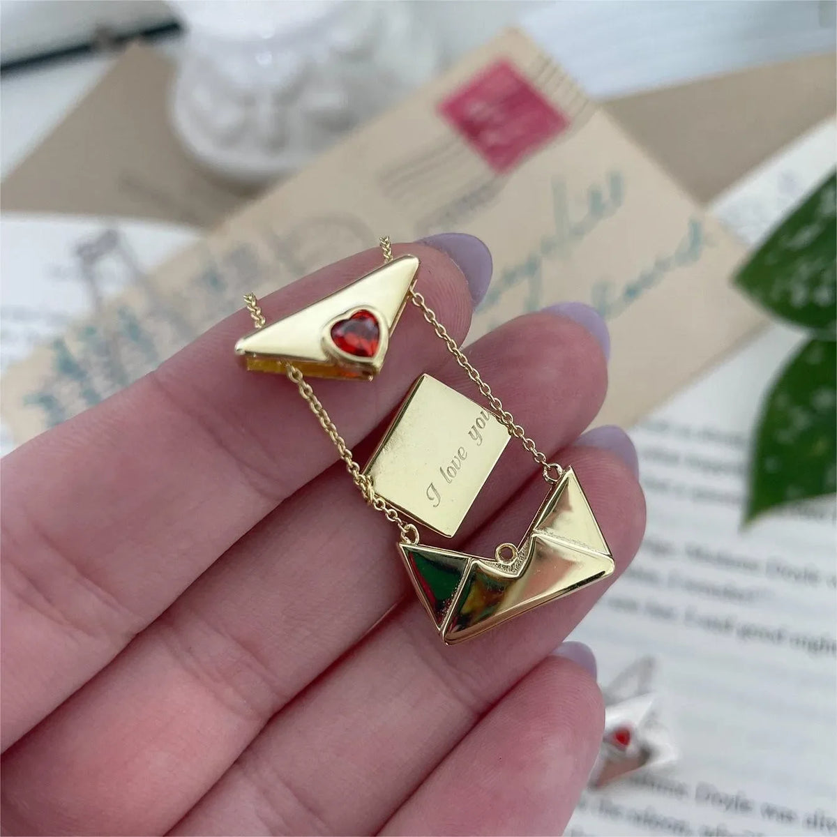 Savaé Design Envelope Heart Pendant Necklace