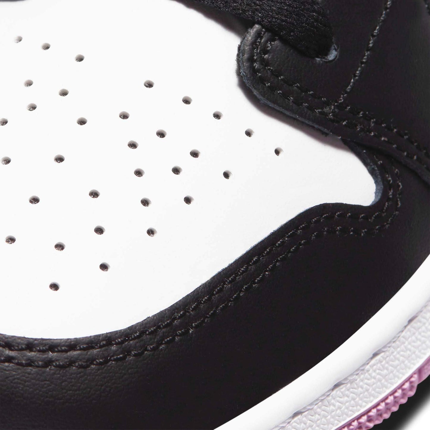 Air Jordan 1 Mid GS 'White Light Arctic Pink' - Bascora