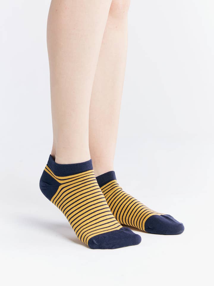 Earth Wardrobe Organic Cotton Trainer Socks: 6-Pack