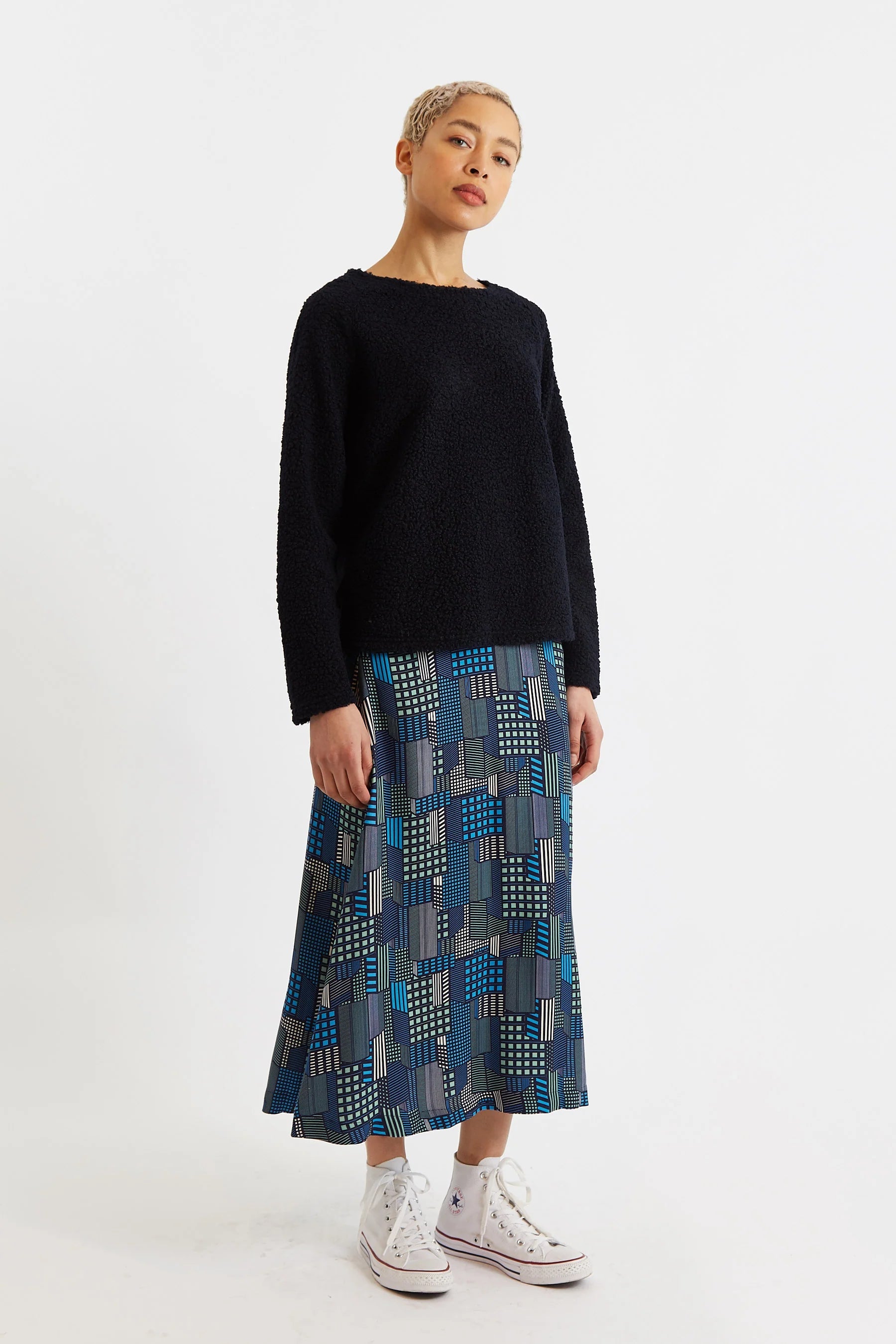 Blanka Borg Sweatshirt – Navy - Bascora