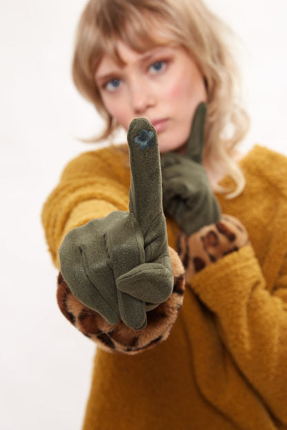 Cadhla Faux Suede And Fur Cuffed Touch Screen Gloves – Green - Bascora