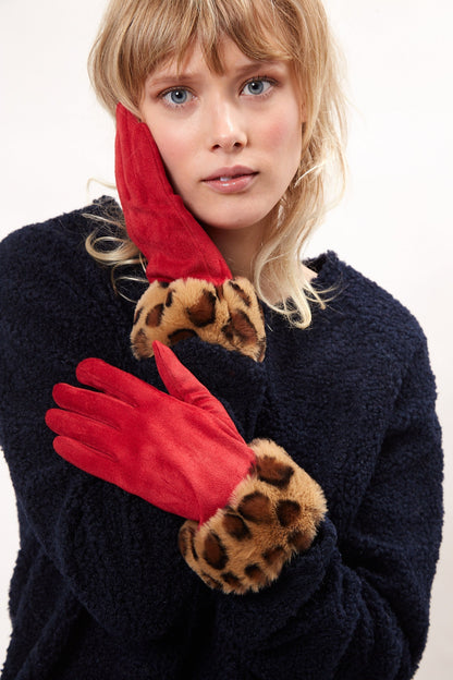 Cadhla Faux Suede And Fur Cuffed Touch Screen Gloves – Red - Bascora