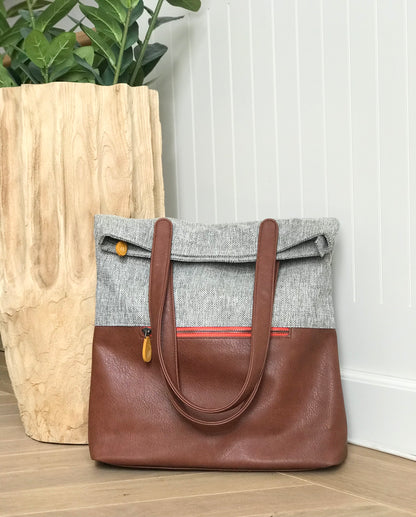 Bolso convertible mochila-tote Greenpoint con banda para equipaje
