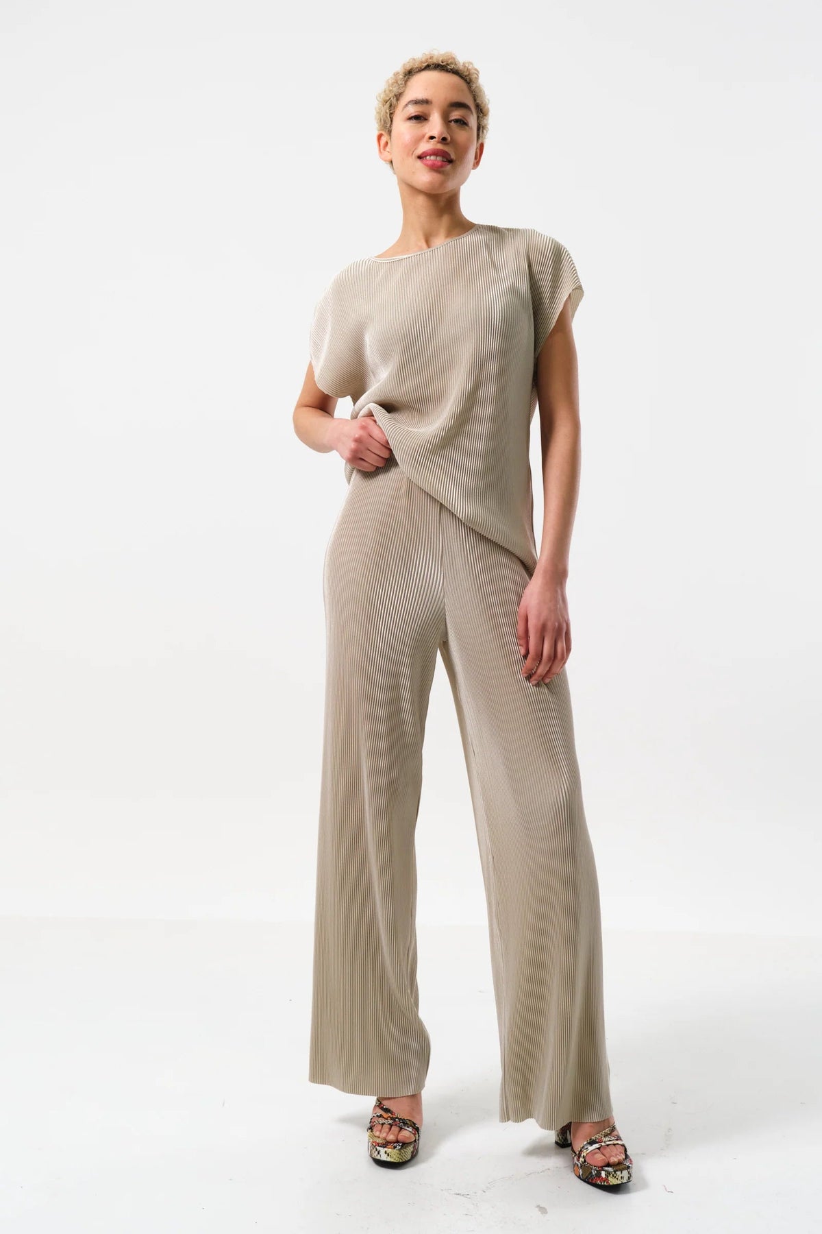 Clothide Pleated Wide Leg Trousers Stone | Louche