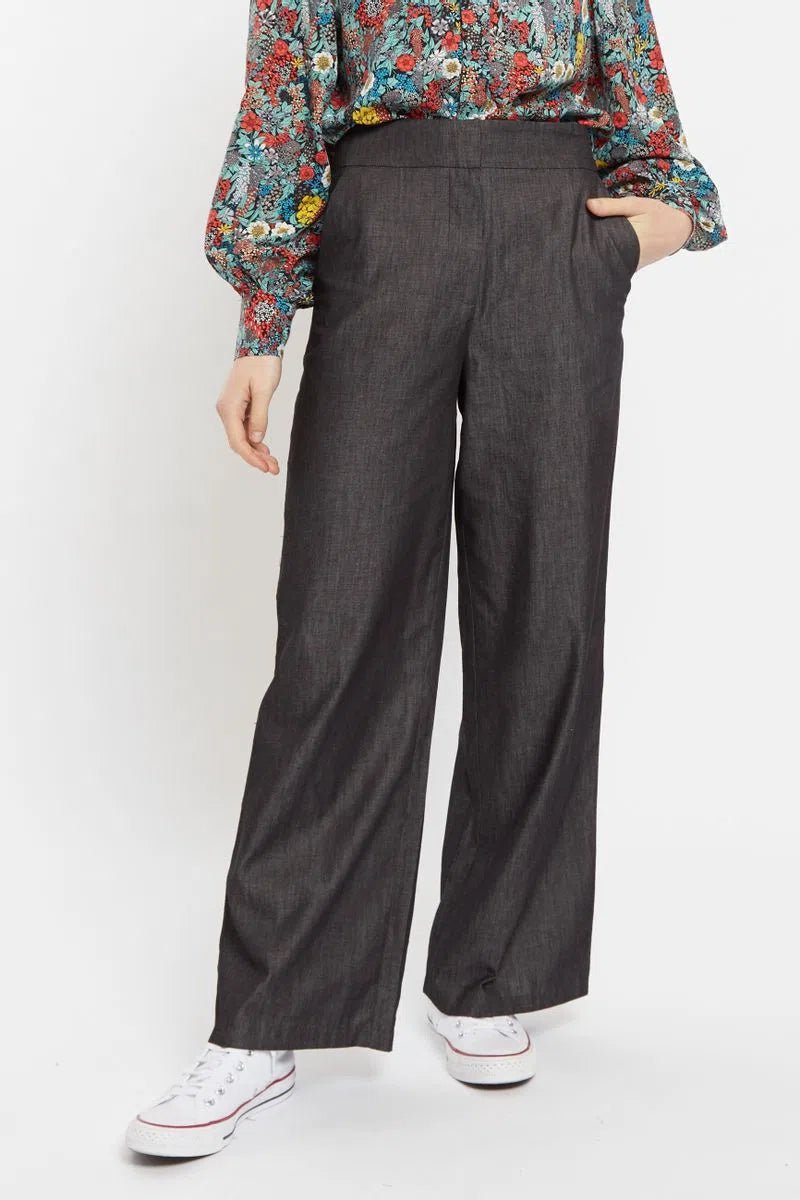 Elina Chambray Straight Cut Trouser – Black - Bascora