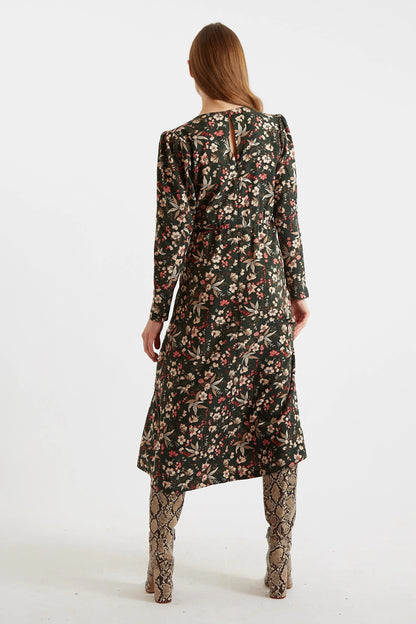 Eveleen Tapestry Print Long Sleeve Midi Dress - Bascora