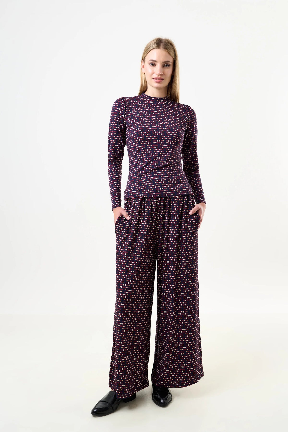 Gilly Retro Dots Print Long Sleeve Top | Louche