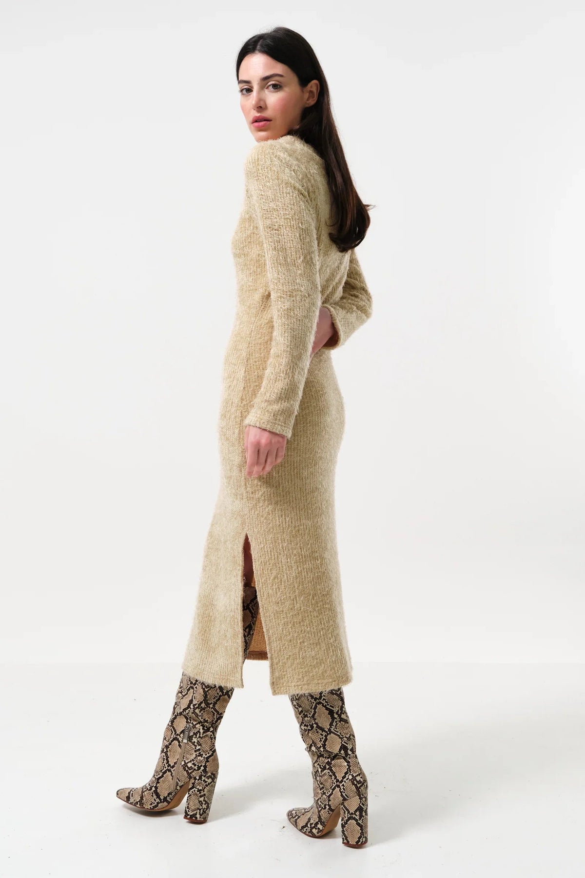 Guila Eyelash Rib Long Sleeve Midi Dress – Beige - Bascora
