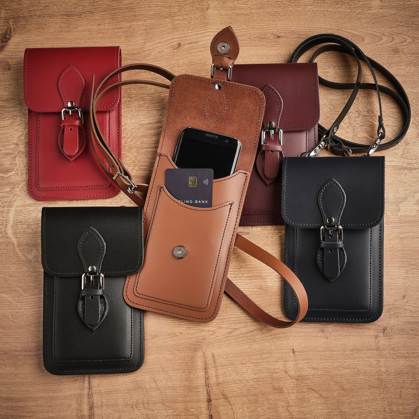 Handmade Leather Mobile Phone Pouch Plus - Black - Bascora