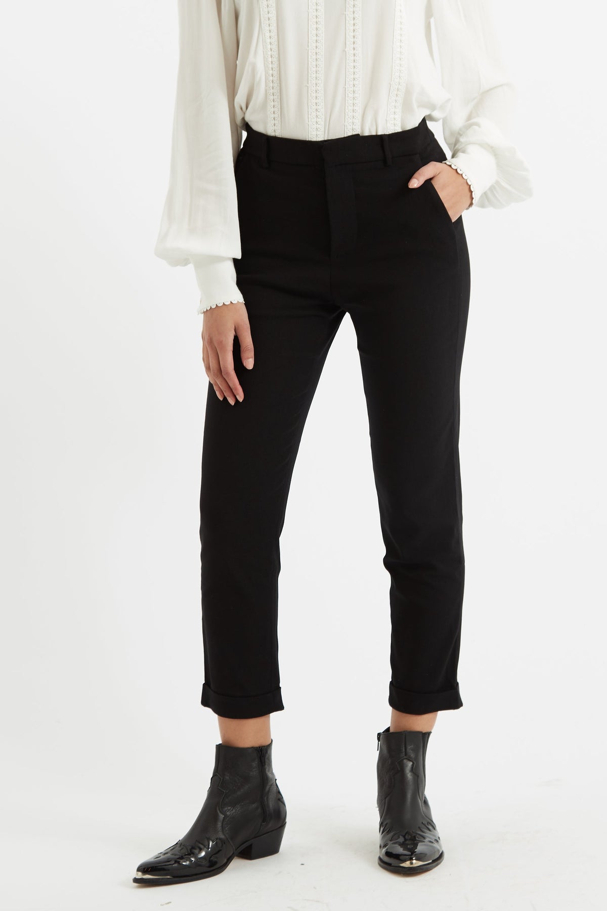 Jaylo Slim Fit Cropped Trouser – Black - Bascora