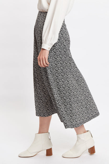 Kiyo Candy Bud Print Midi Skirt - Bascora