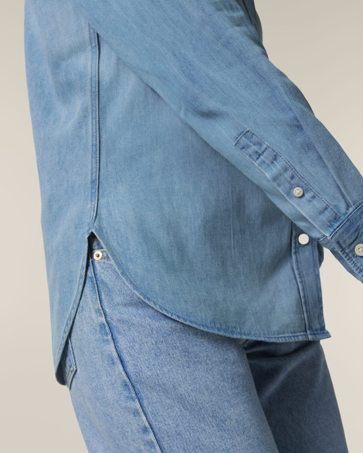 Organic Cotton Long Sleeve Denim Shirt – Women's - Bascora