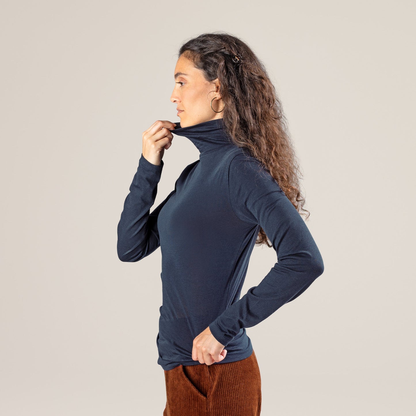 Organic Cotton Turtleneck T-Shirt – Women's - Bascora