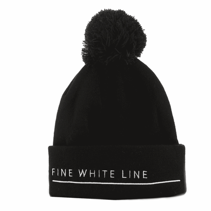 Pom Pom Black Beanie - Bascora