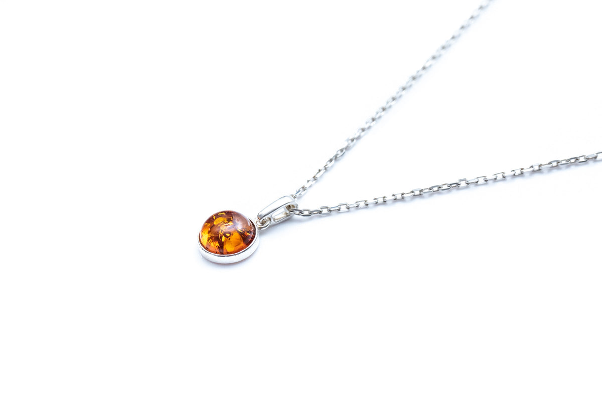Baltic Beauty Essentials Mini Amber Pendant in Amber
