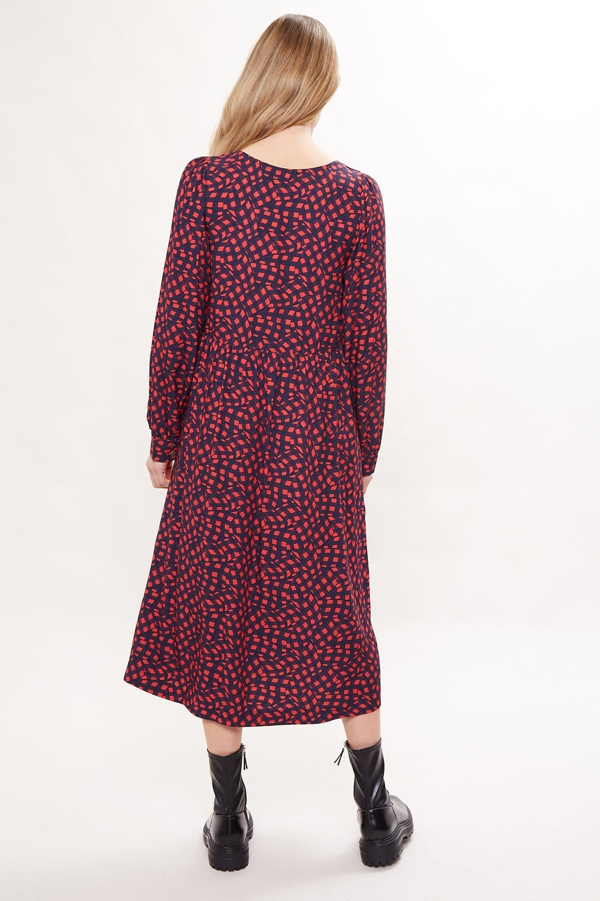 Rheane Gingham Twist Print Long Sleeve V Neck Midi Dress