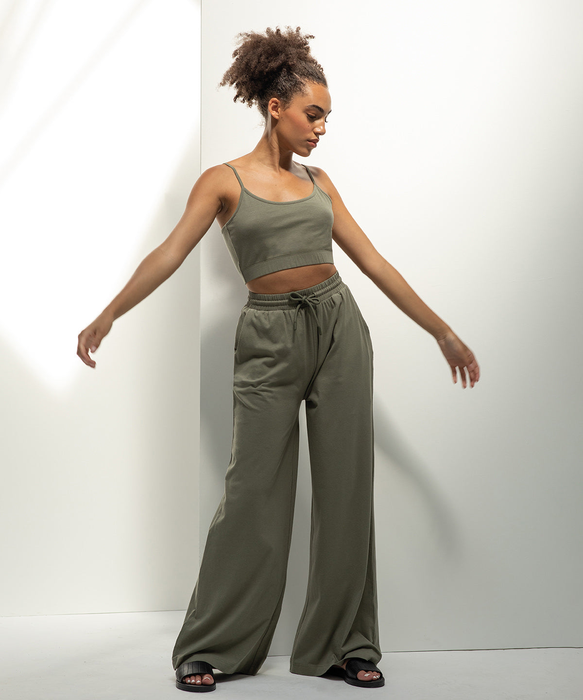 Regenerated Cotton Wide-Leg Joggers for Women