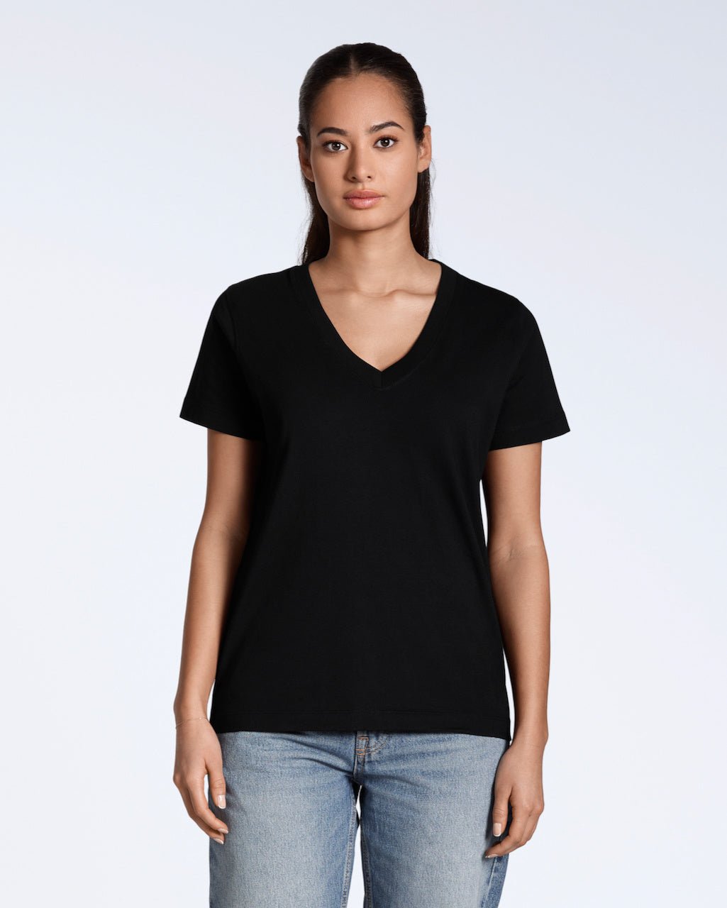 The V-Neck Tee – Organic Cotton - Bascora