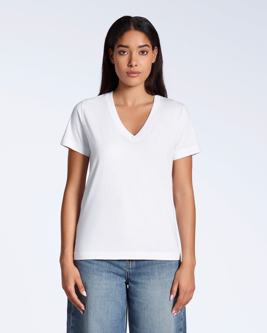 The V-Neck Tee – Organic Cotton - Bascora