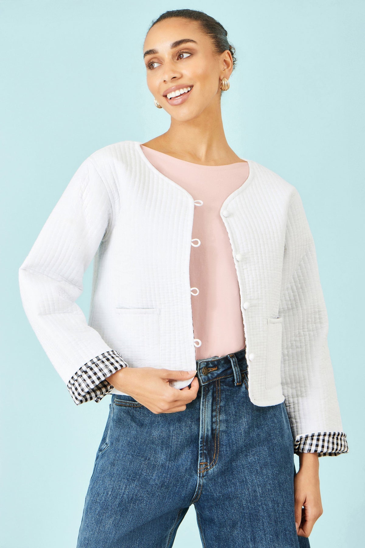 The White Gingham – Reversible Cotton Quilted Cropped Jacket - Bascora