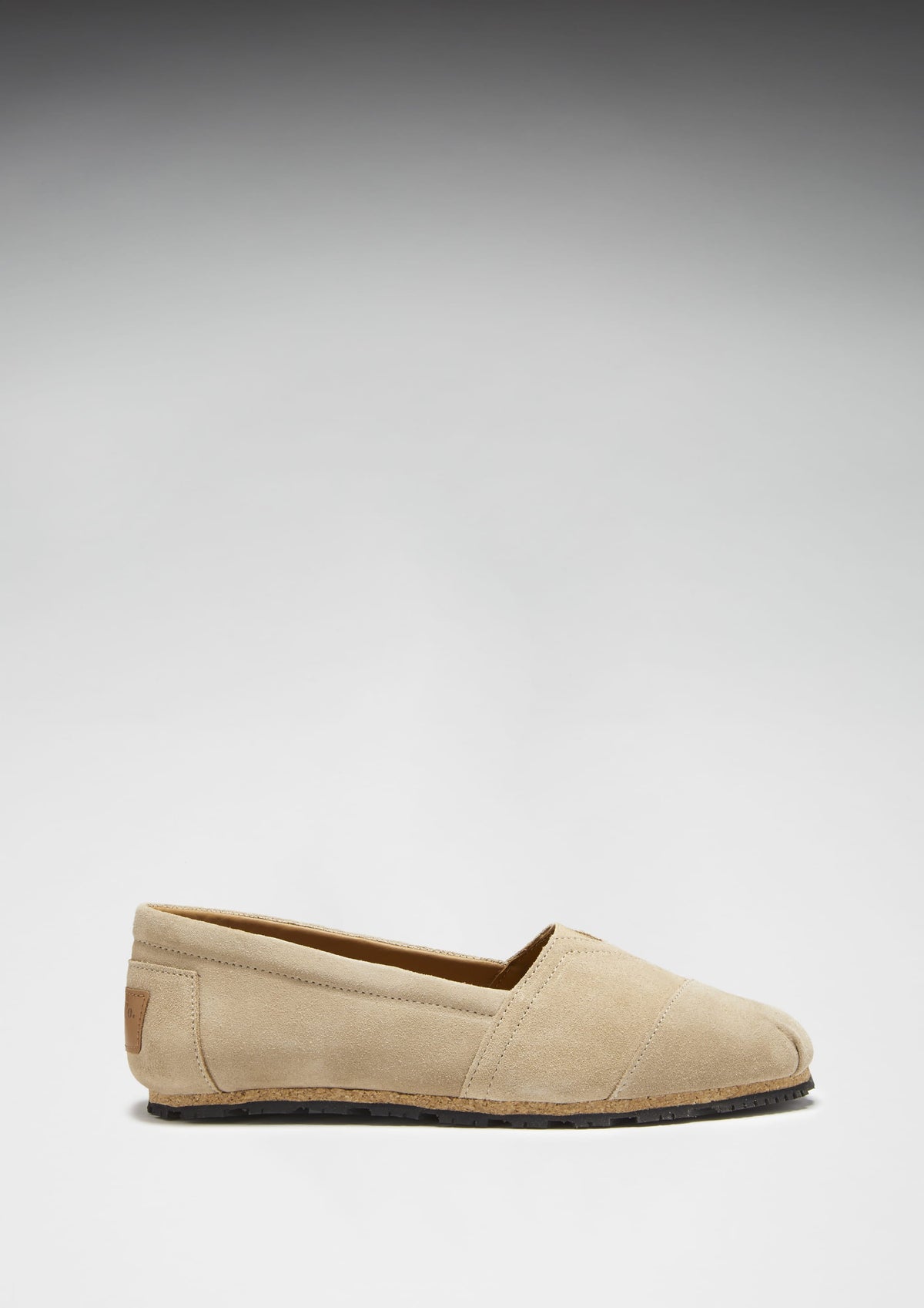 Hugs & Co. Women's Taupe Suede Chukka Espadrilles