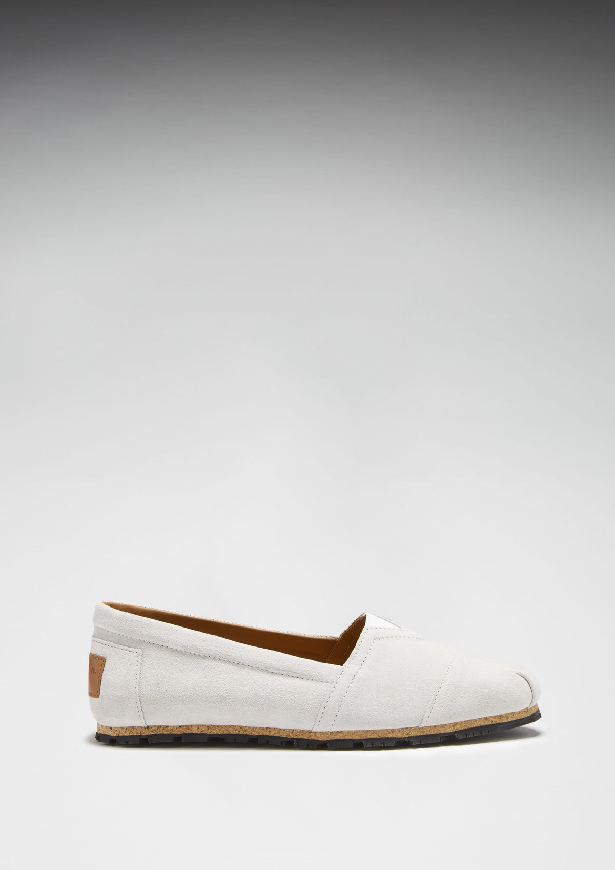 Hugs & Co. Women's White Suede Chukka Espadrilles
