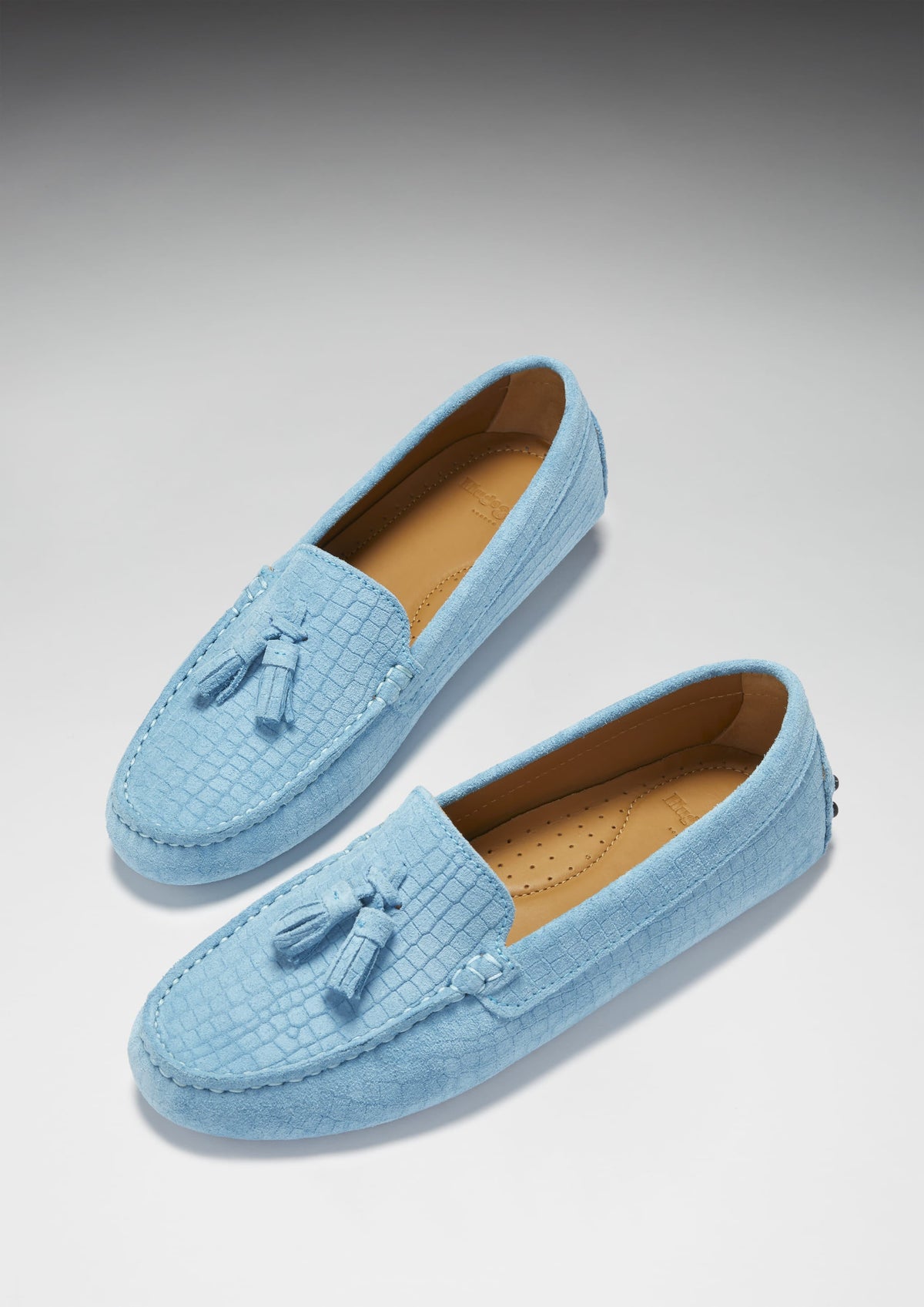 Hugs & Co. Women's Blue Embossed Suede Tasselled Driving Loafers
